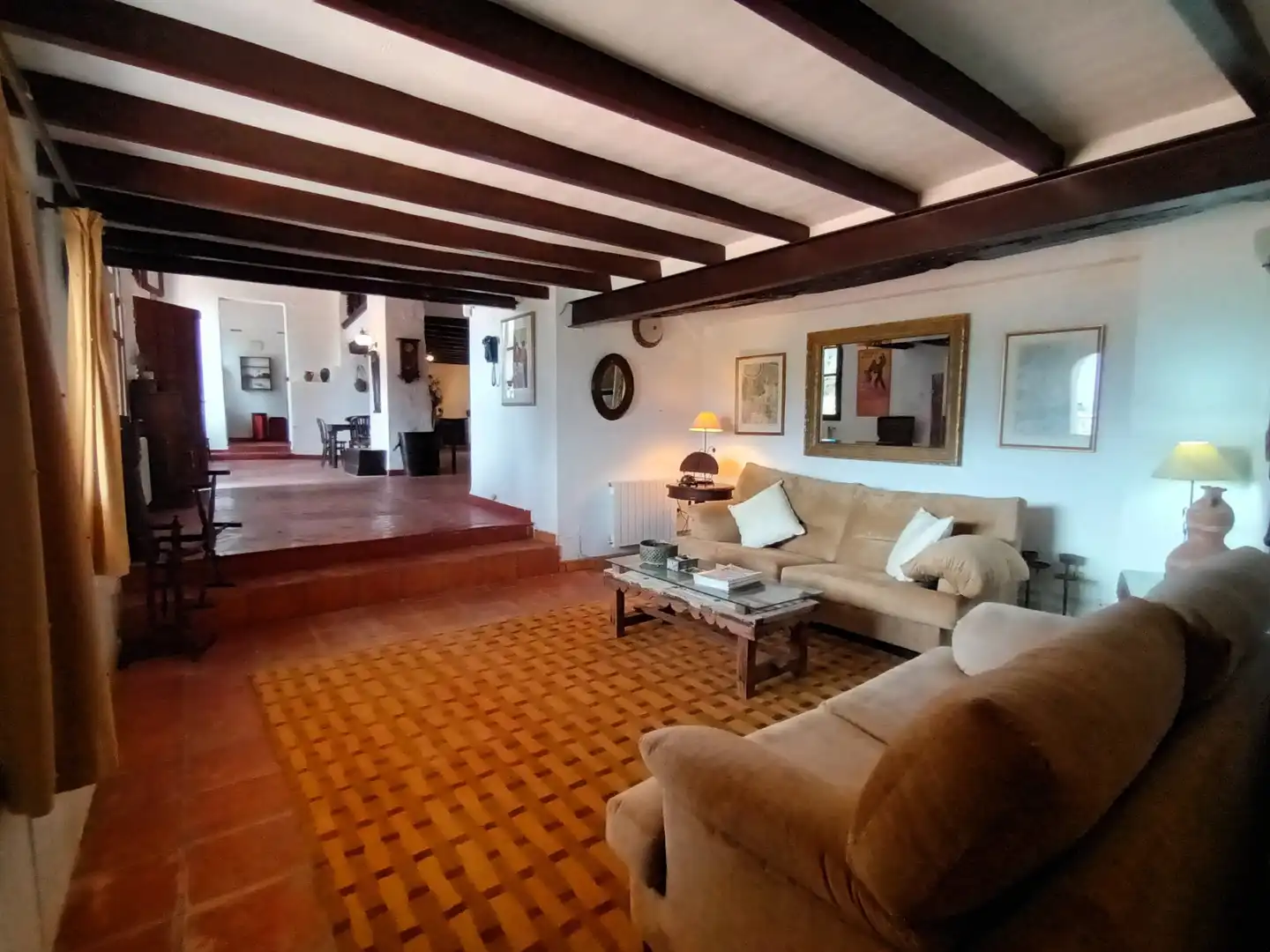 Sala d'estar de Finca rústica en venda en Polop amb Aire condicionat, Calefacció i Jardí privat