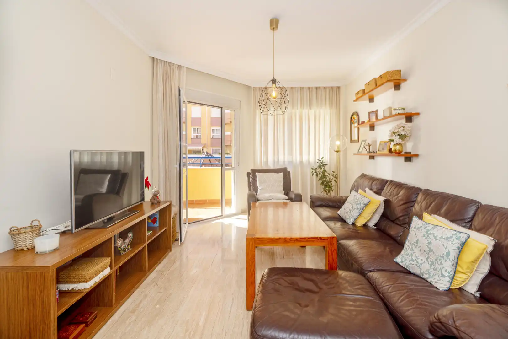 Flat with pool for sale in Calle del Jalón, imagen 16