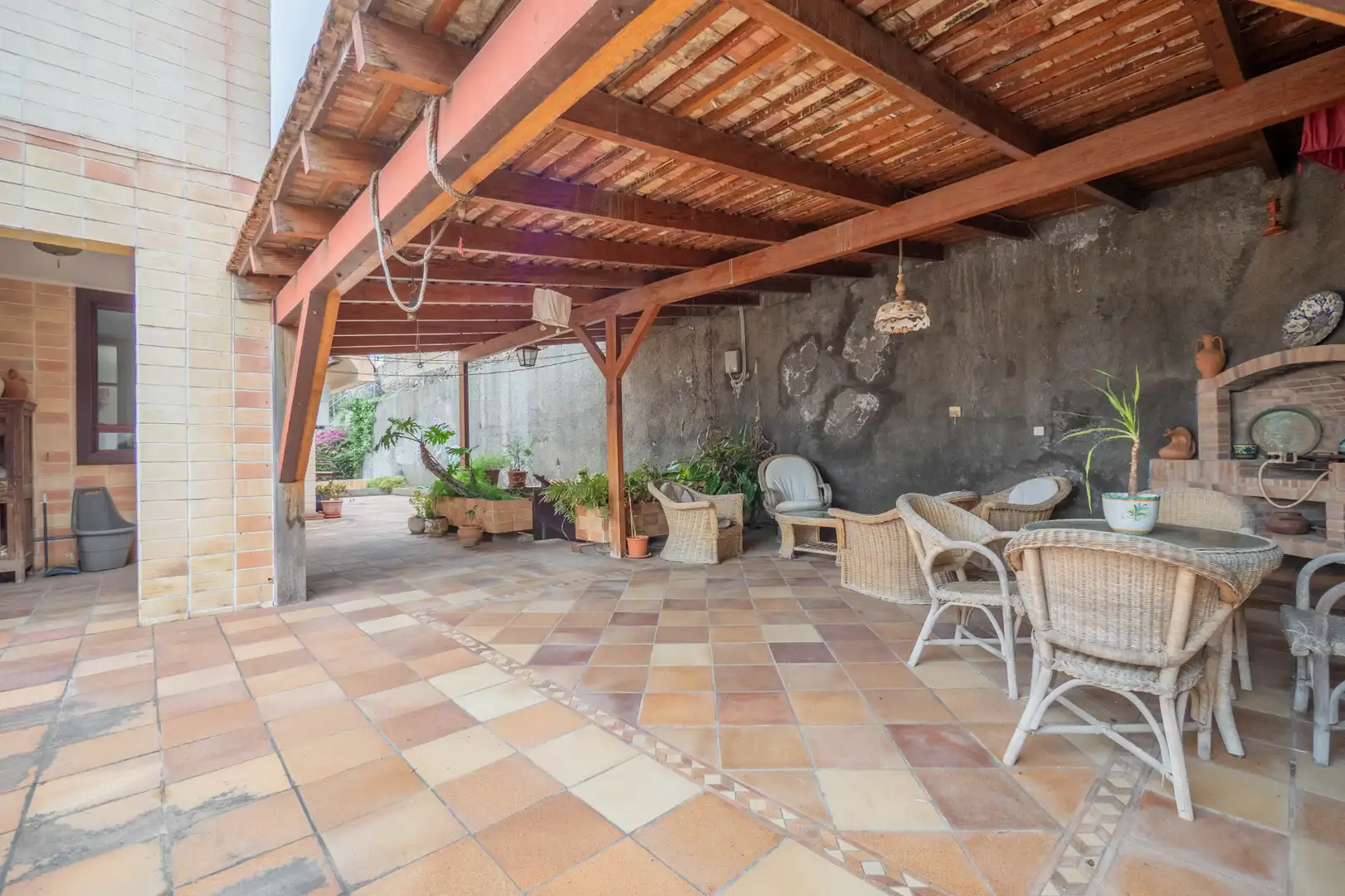 Terrassa de Casa o xalet en venda en Las Palmas de Gran Canaria amb Aire condicionat, Jardí privat i Parquet