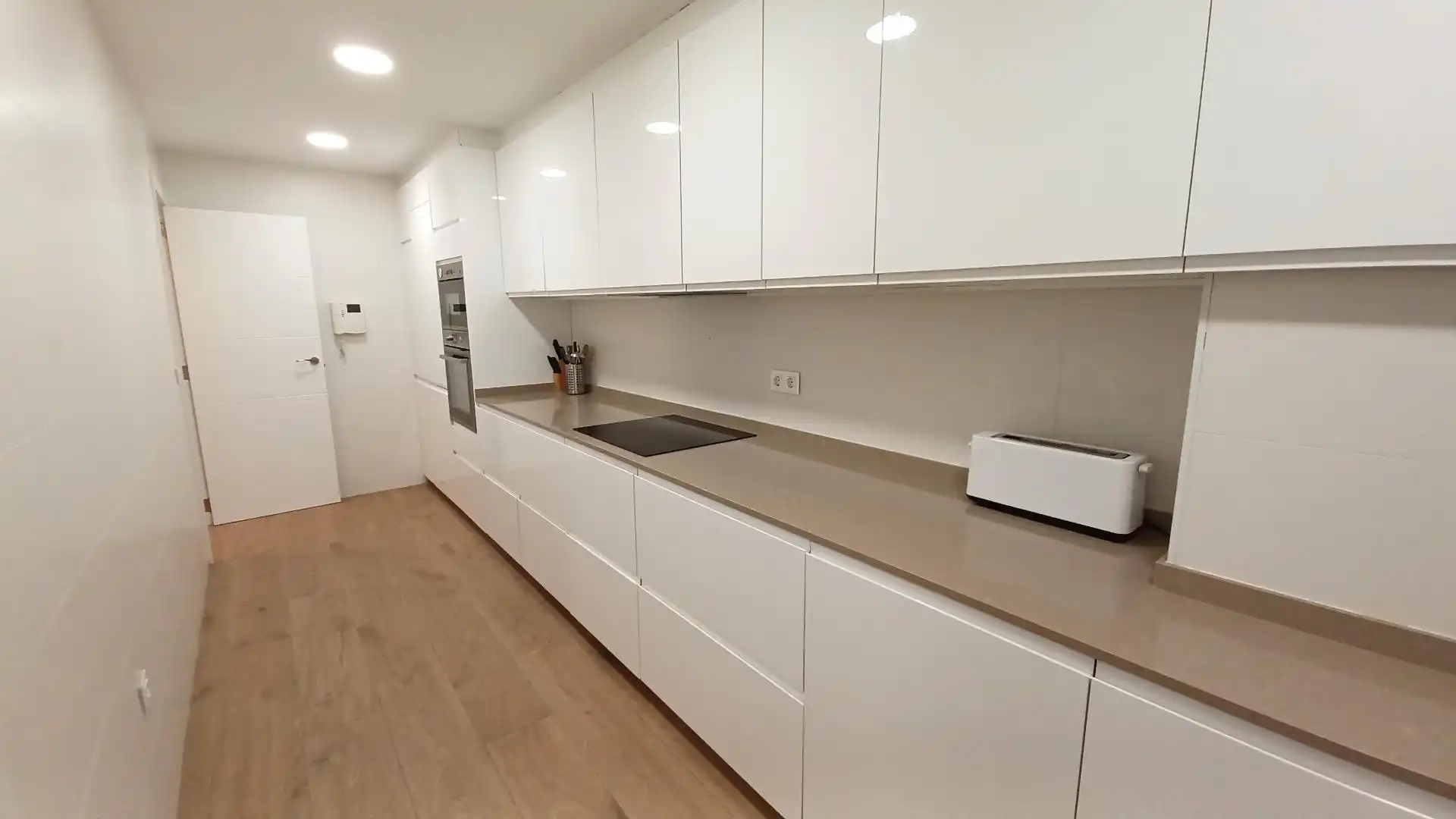 Cocina de Piso en venta en Torrent con Balcón