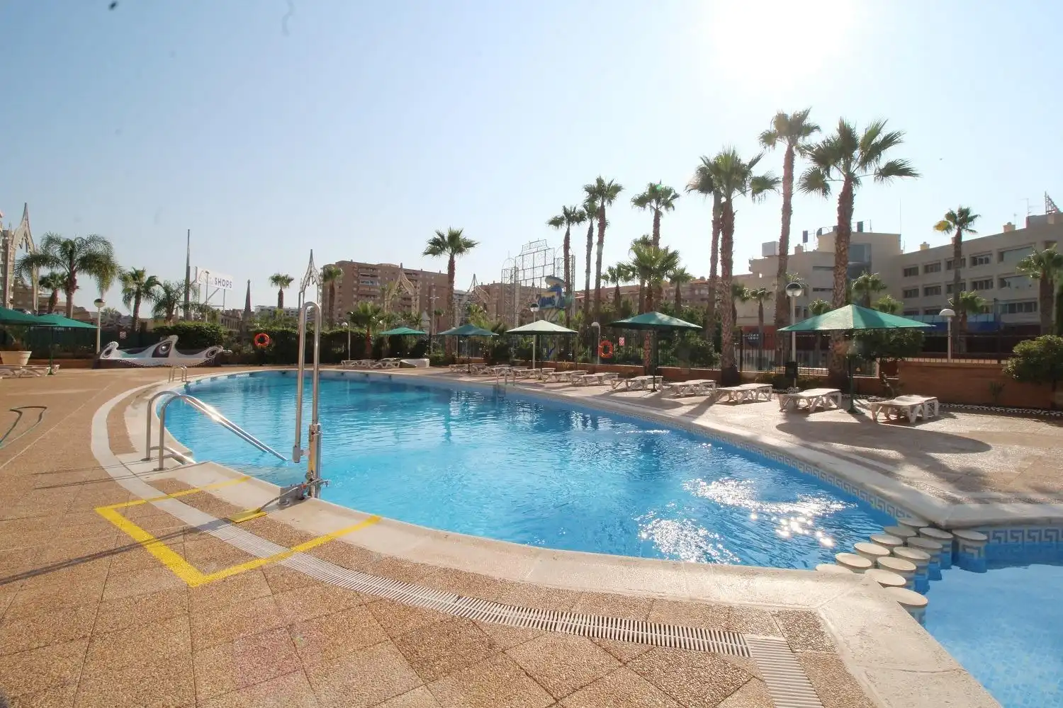 Piscina de Apartamento en venta en Oropesa del Mar / Orpesa con Aire acondicionado, Jardín privado y Terraza