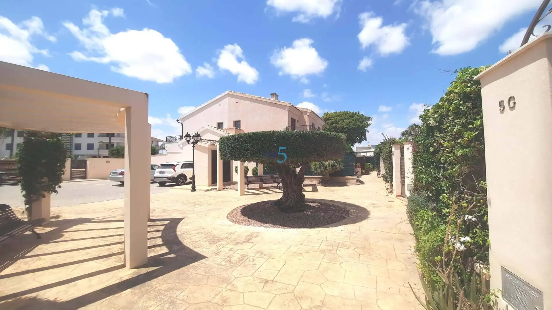 Außenansicht von Einfamilien-Reihenhaus zum Verkauf in Torre-Pacheco mit Klimaanlage, Heizung und Terrasse