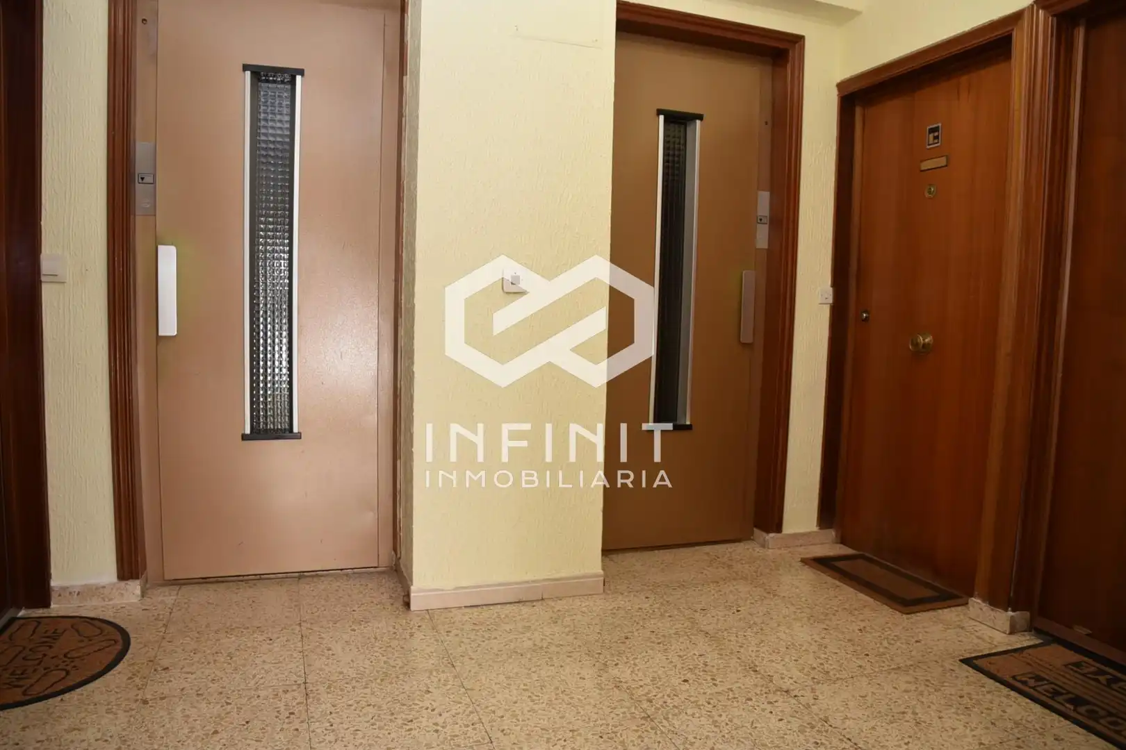 Flat for sale in Val