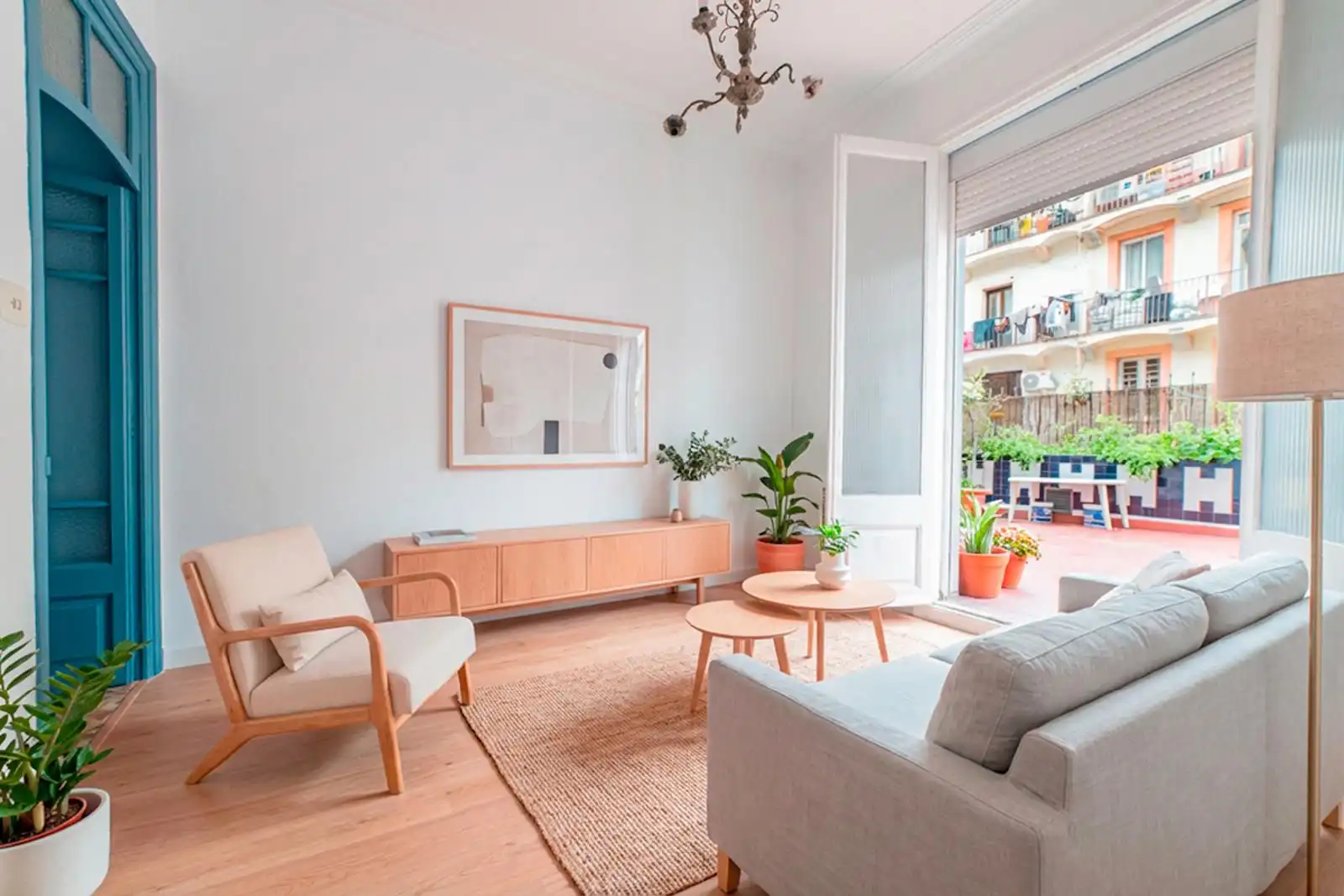 Flat with lift for sale in Junta del Comerç, imagen 4