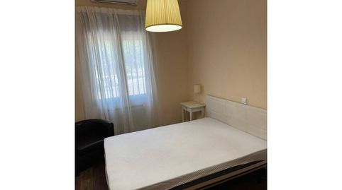 Photo 2 of Flat for rent in Plaza de Los Vecinos, Avenida Europa - San Antón, Toledo Capital