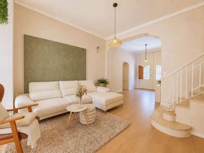 Casa amb terrassa en venda a Avenida CONSTITUCION DE LA, imagen 2