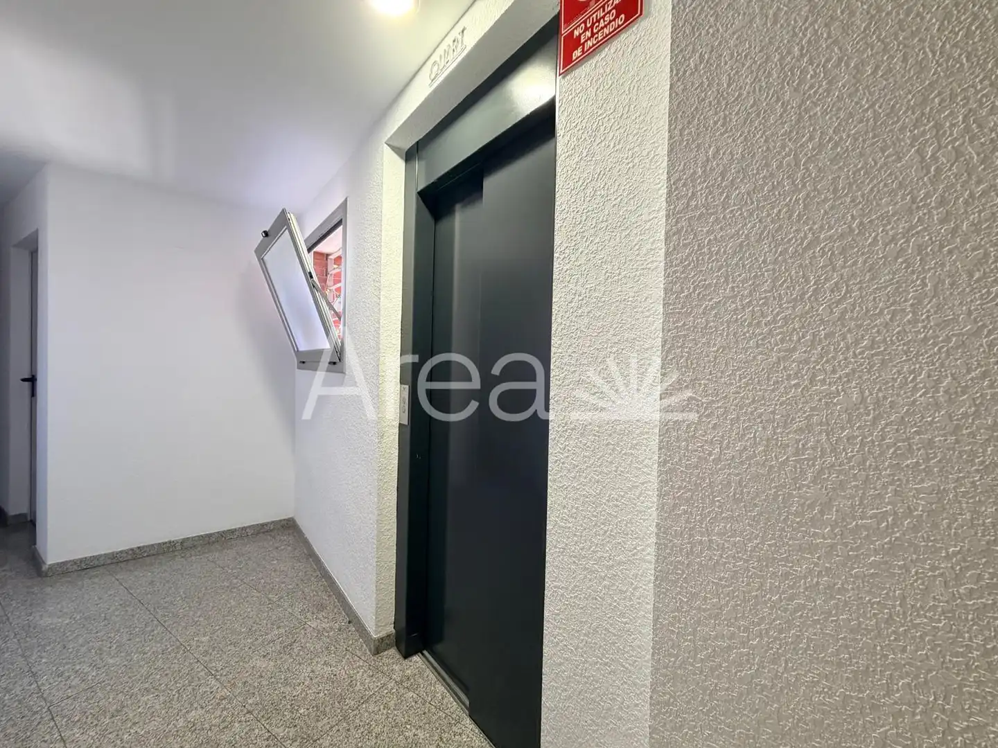 Piso en venta en Mataró con Jardín privado, Balcón y Piscina comunitaria