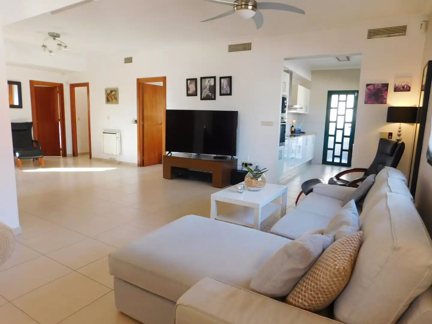 Sala d'estar de Casa o xalet en venda en Rojales amb Terrassa i Balcó