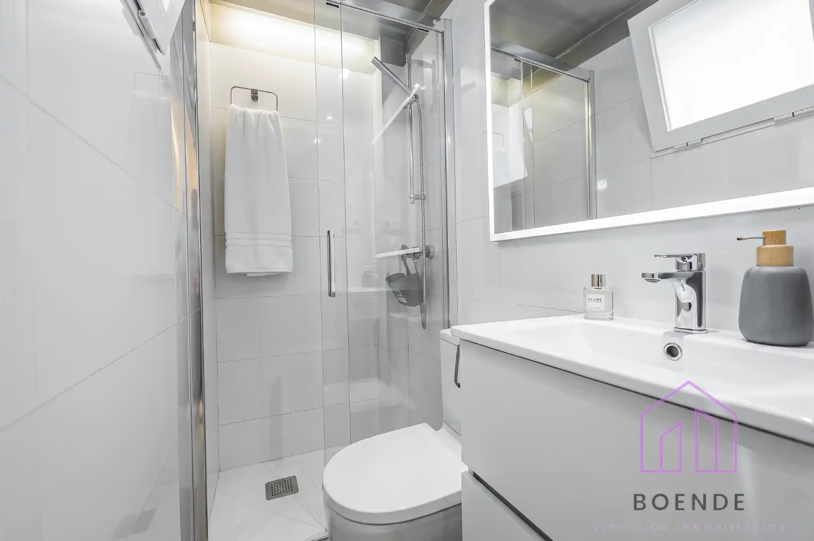 Baño de Piso en venta en Madrid con Aire acondicionado, Calefacción y Parquet