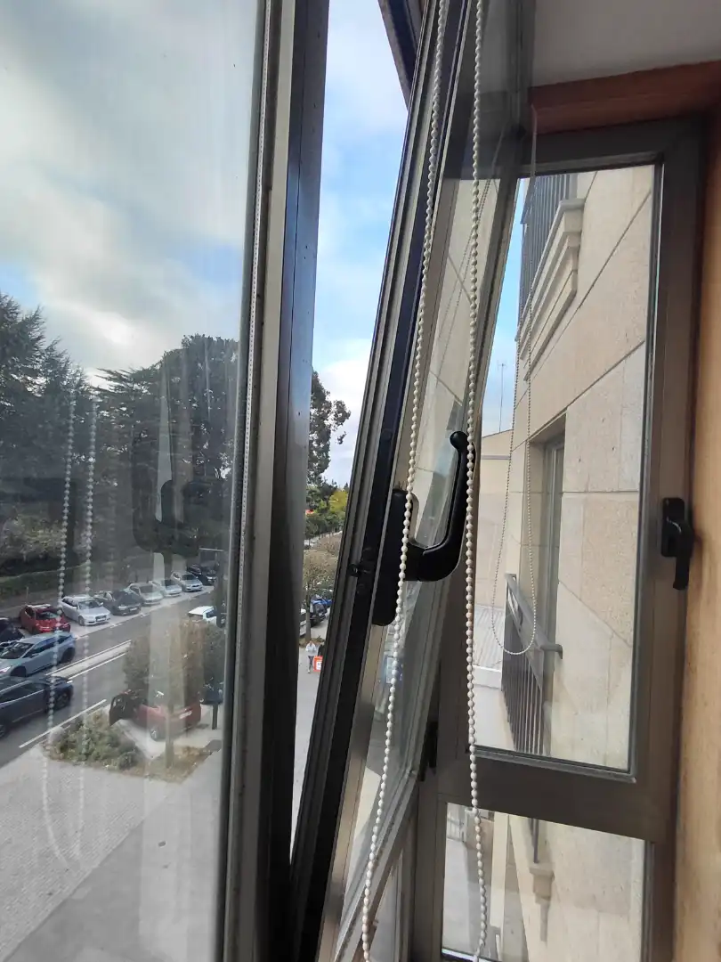 Außenansicht von Wohnung zum Verkauf in Oleiros mit Heizung, Parkett und Möbliert
