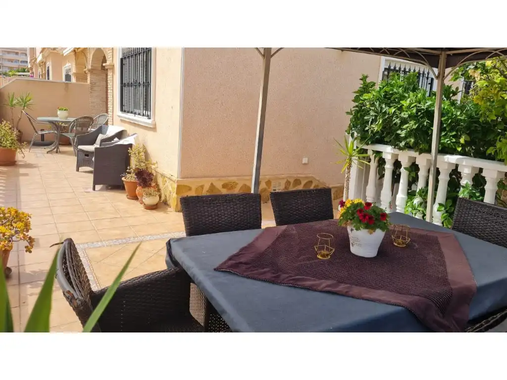 House with garden for sale in Calle Clavo, imagen 25