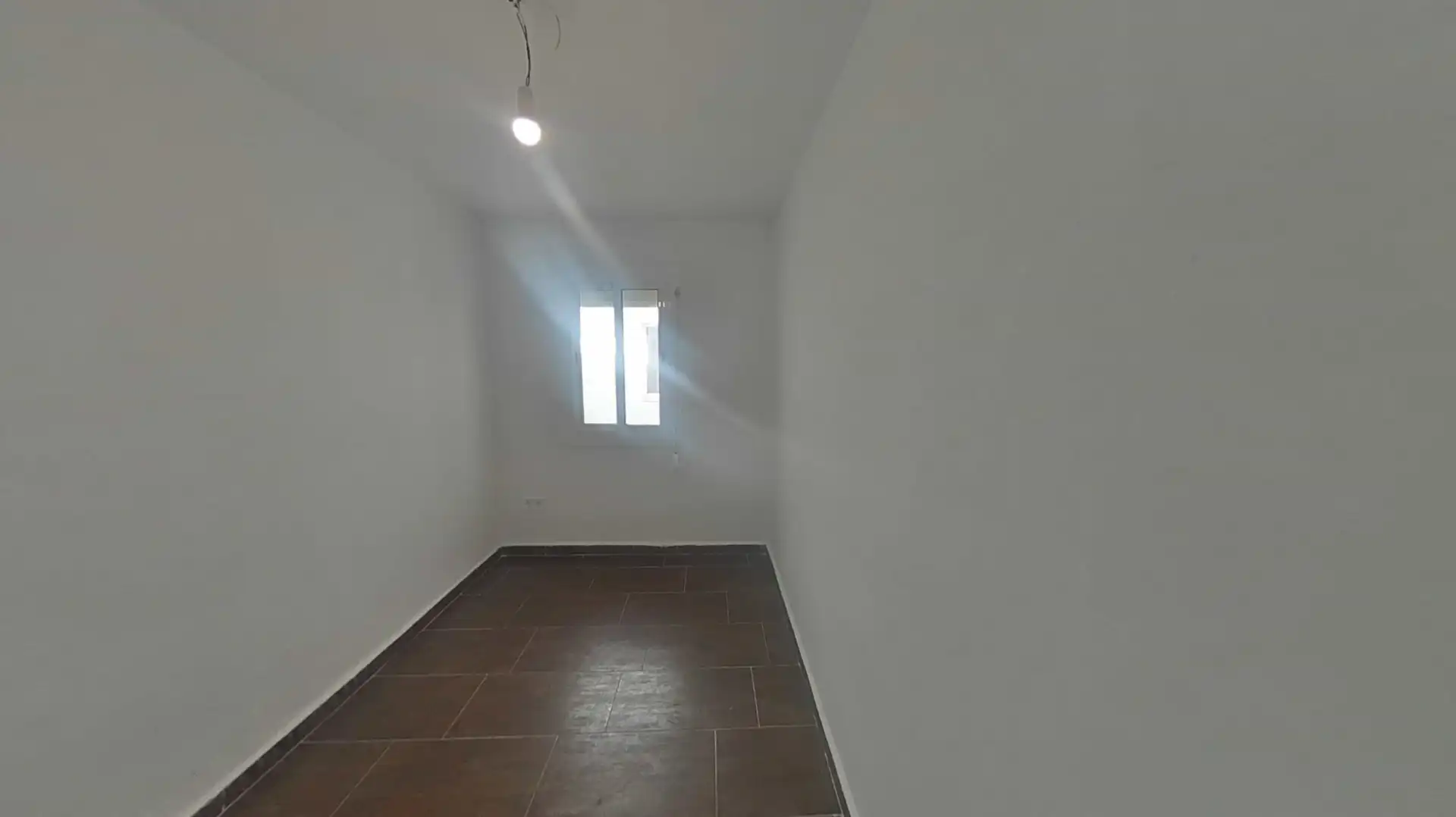 Piso en venta en L'Hospitalet de Llobregat con Balcón