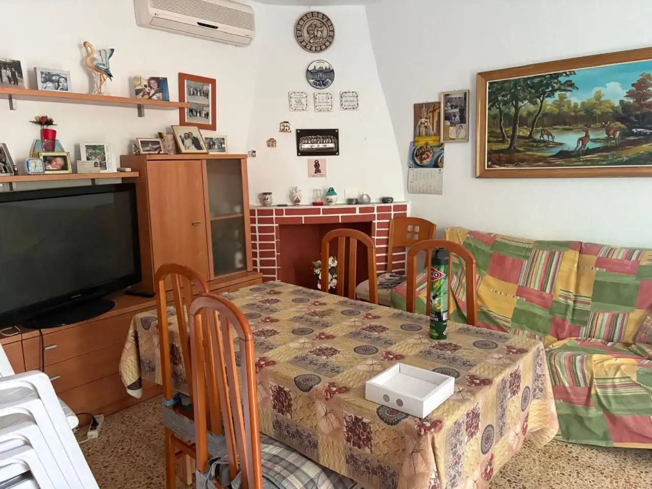 Menjador de Casa o xalet en venda en Olesa de Montserrat amb Aire condicionat, Jardí privat i Terrassa