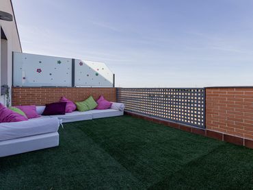 Terraced house with pool for sale in Hospital
