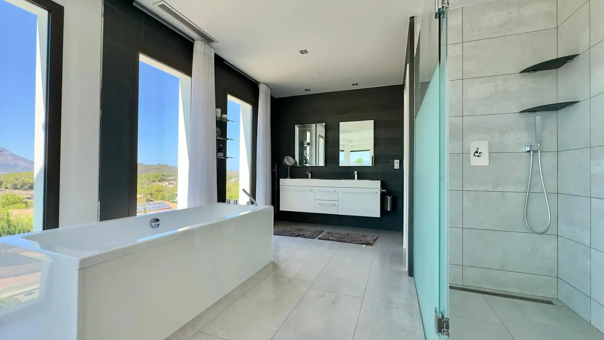 Bathroom of Houses for sale in Jávea / Xàbia  with Air Conditioner, Heating and Private garden