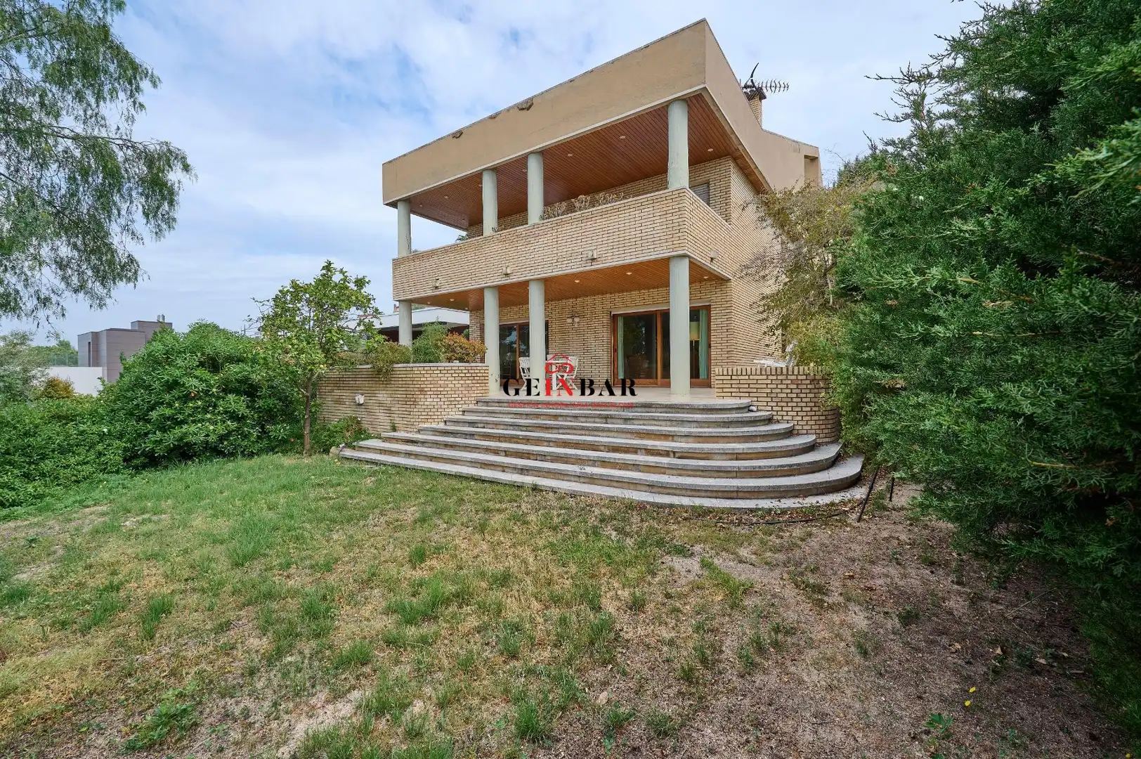 Maison avec terrasse à vendre à Avenida Avinguda Mestra Dolors Barceló
