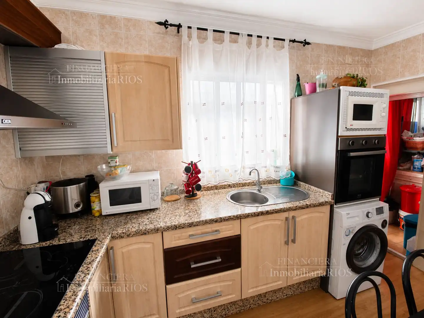 Cocina de Piso en venta en Mairena del Alcor con Aire acondicionado