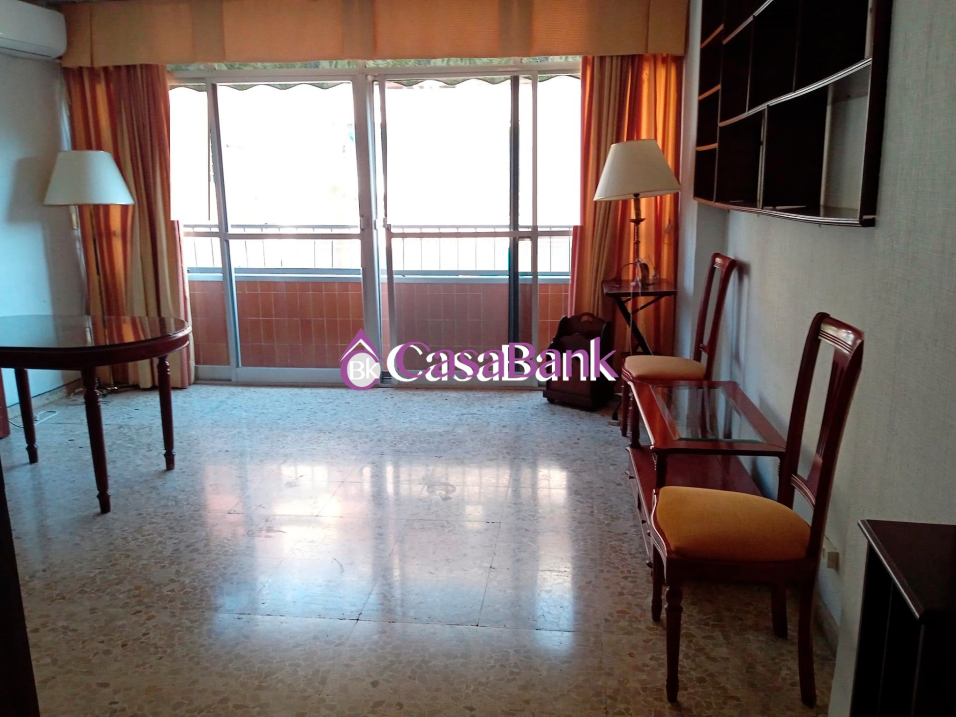 Sala d'estar de Pis en venda en  Córdoba Capital amb Aire condicionat i Terrassa