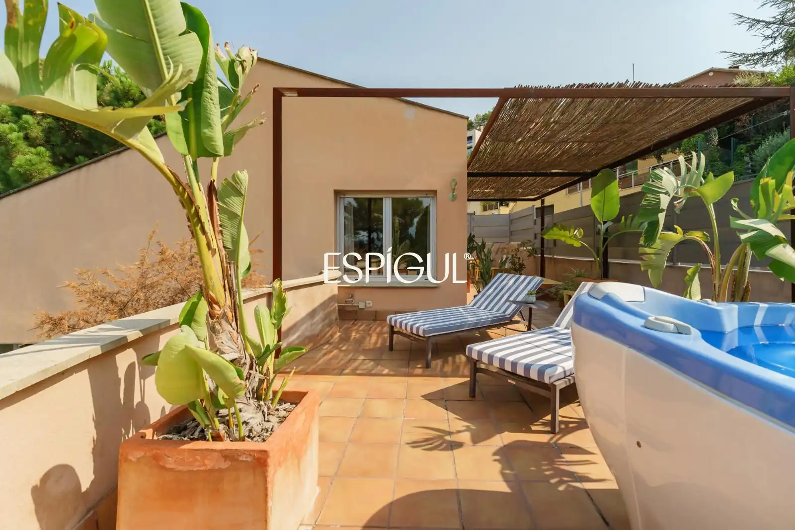 Terraza de Casa o chalet en venta en Molins de Rei con Aire acondicionado, Calefacción y Jardín privado