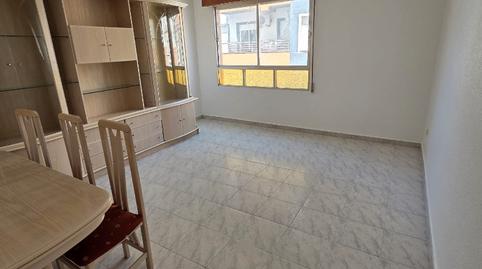 Foto 2 de Pis en venda a Calle Concordia, 50, Las Piscinas Naturales, Alicante