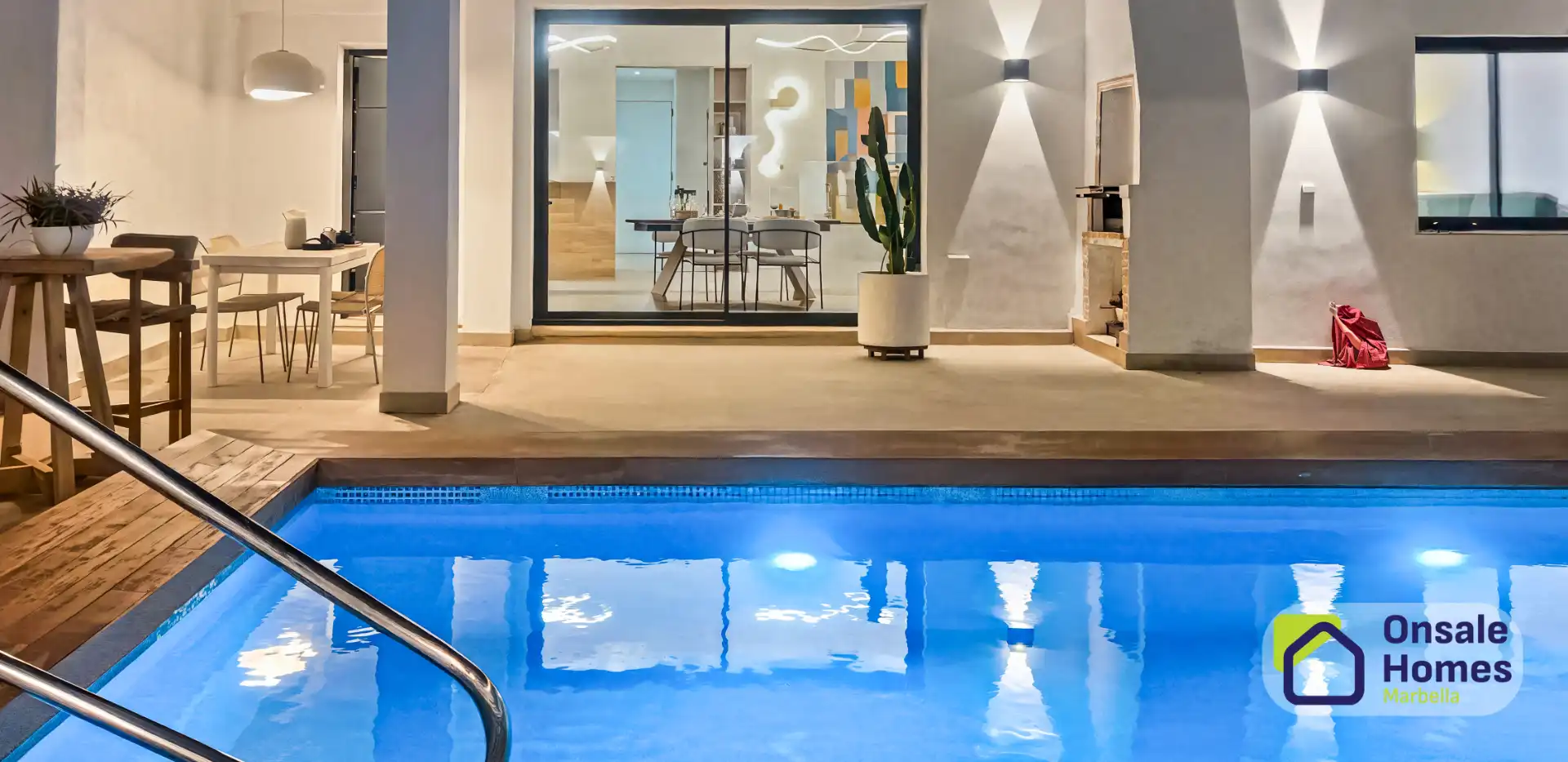 Piscina de Casa o chalet en venta en Marbella con Aire acondicionado, Jardín privado y Terraza