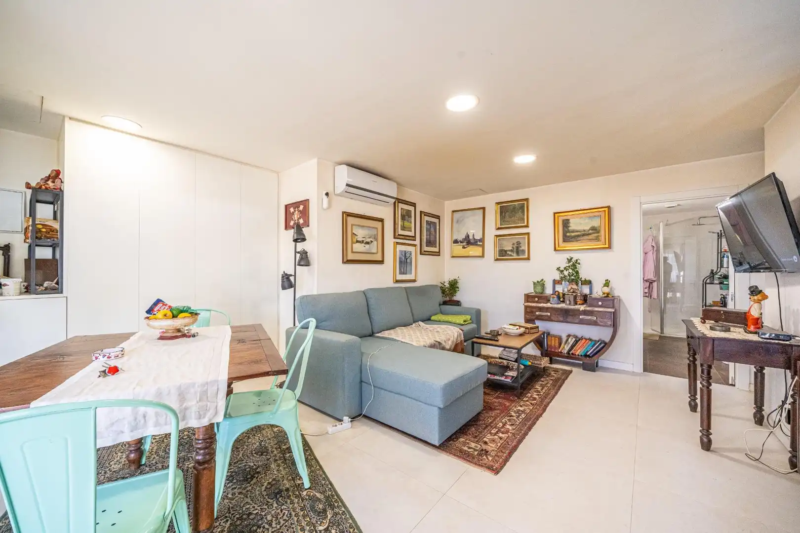 Sala d'estar de Casa o xalet en venda en  Palma de Mallorca amb Aire condicionat, Calefacció i Jardí privat
