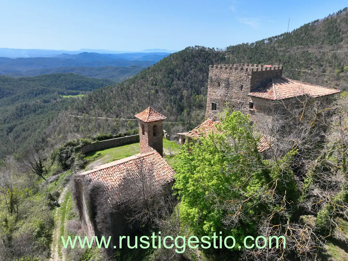 Finca rústica en venda en Les Llosses amb Jardí privat, Terrassa i Balcó