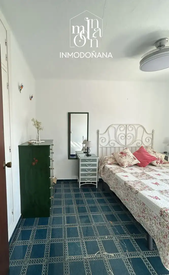 Habitación de Casa adosada en venta en Almonte con Jardín privado, Terraza y Trastero