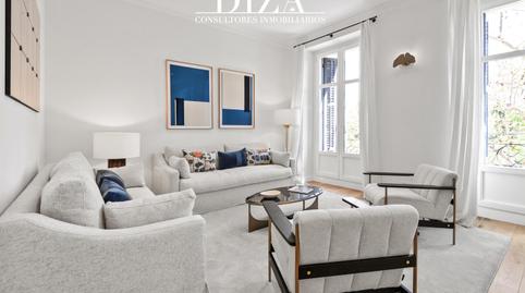 Photo 3 of Flat to rent in De Alfonso XII, Jerónimos, Madrid