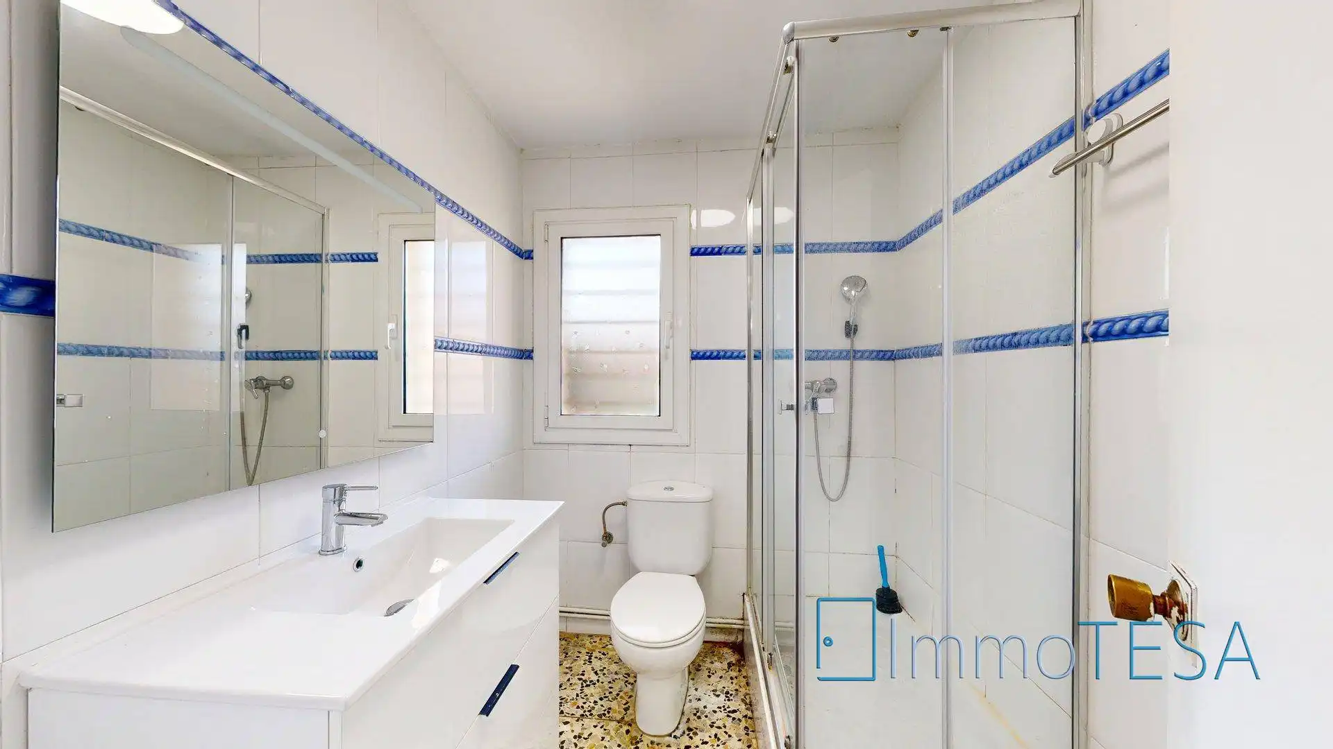 Baño de Casa o chalet en venta en Barberà del Vallès con Calefacción, Jardín privado y Balcón