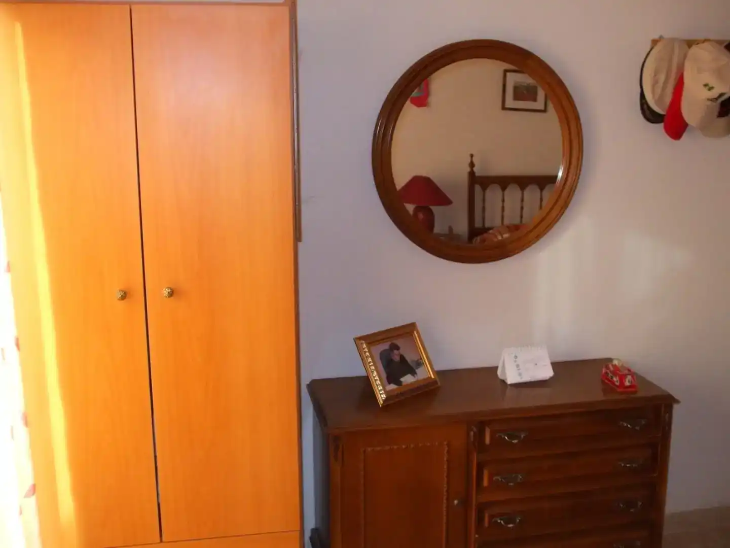 Habitación de Casa o chalet de alquiler en Mojados con Jardín privado, Parquet y Amueblado