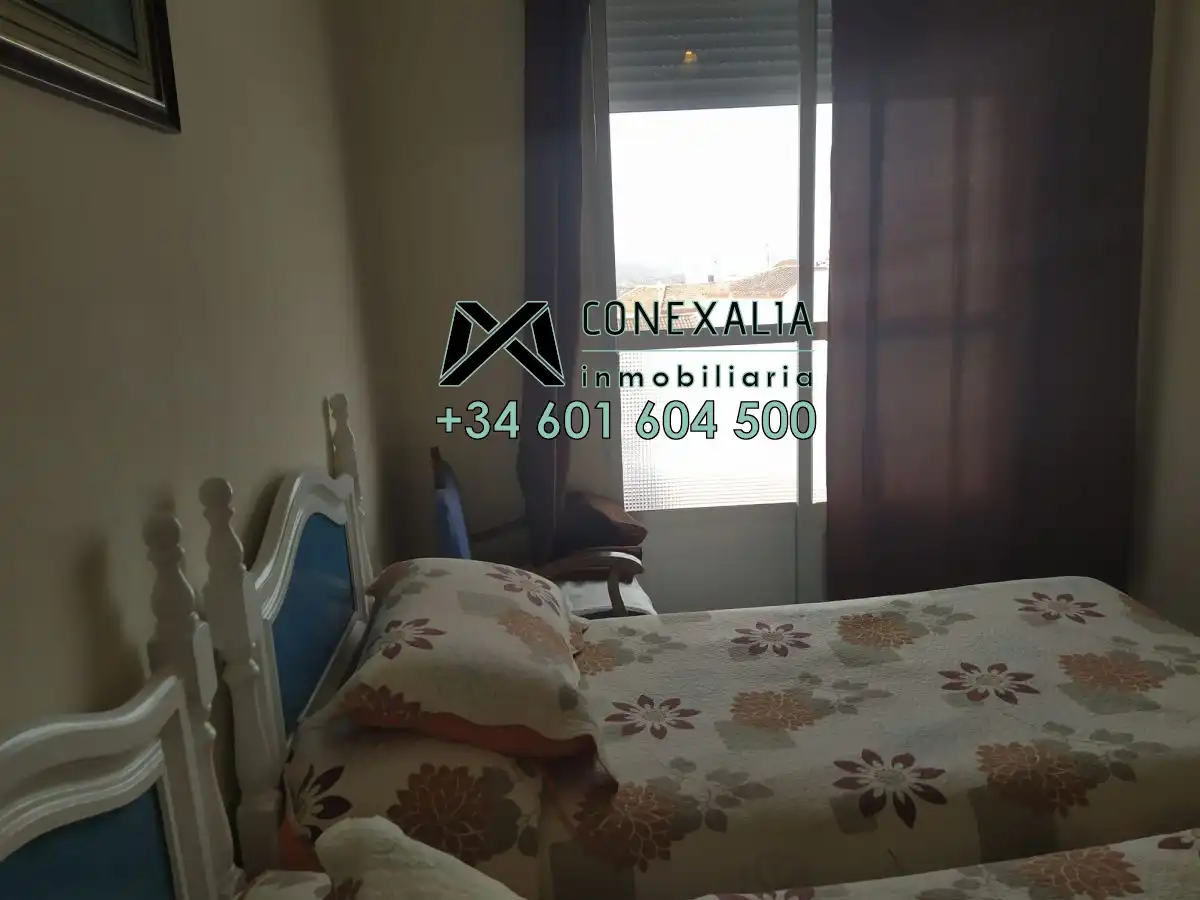 Habitación de Piso en venta en Olvera con Terraza y Balcón