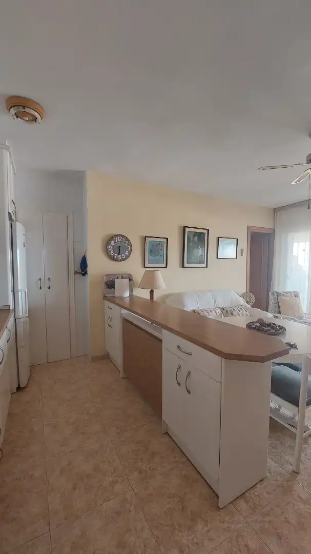 Cocina de Apartamento en venta en La Manga del Mar Menor con Aire acondicionado, Calefacción y Terraza