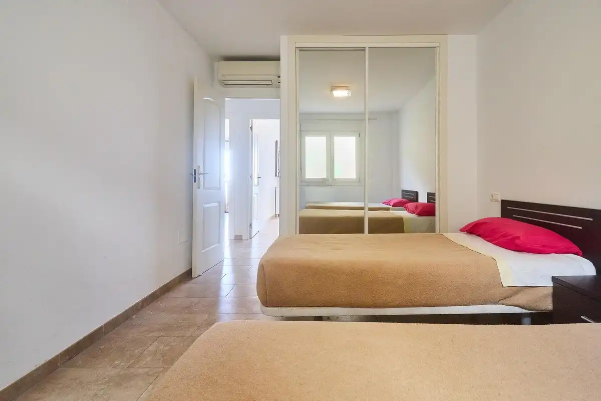 Apartment with pool for sale in del sol, imagen 20