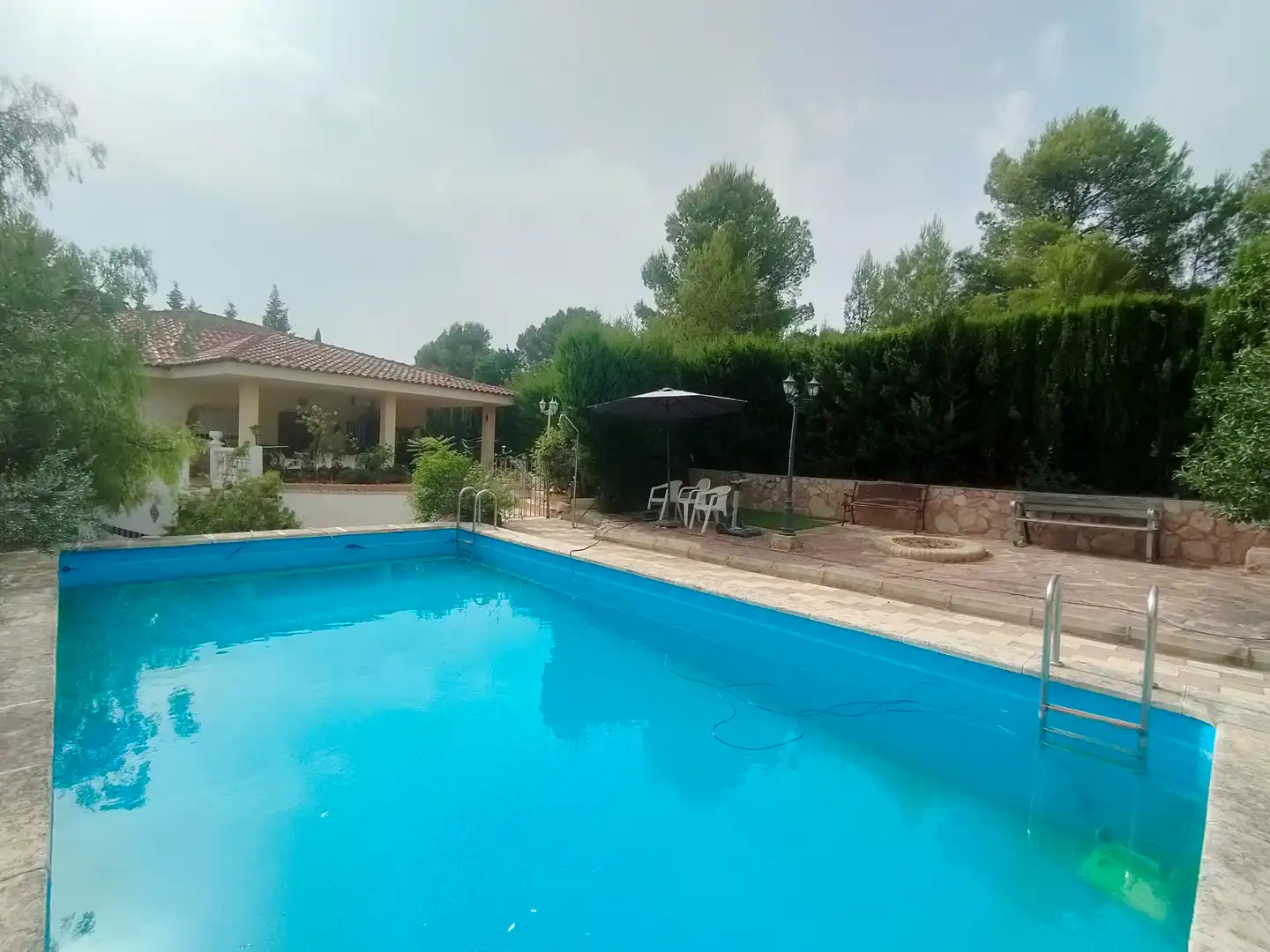 Piscina de Casa o chalet en venta en Turís con Jardín privado, Terraza y Trastero