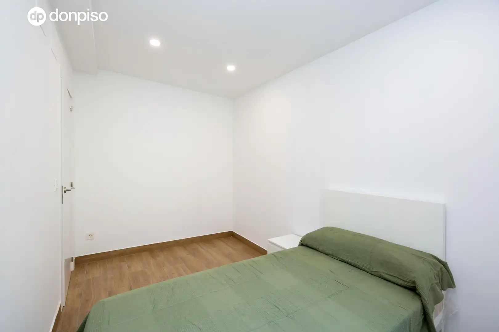 Piso en venta en Calle Calle Rosa Chacel, imagen 12