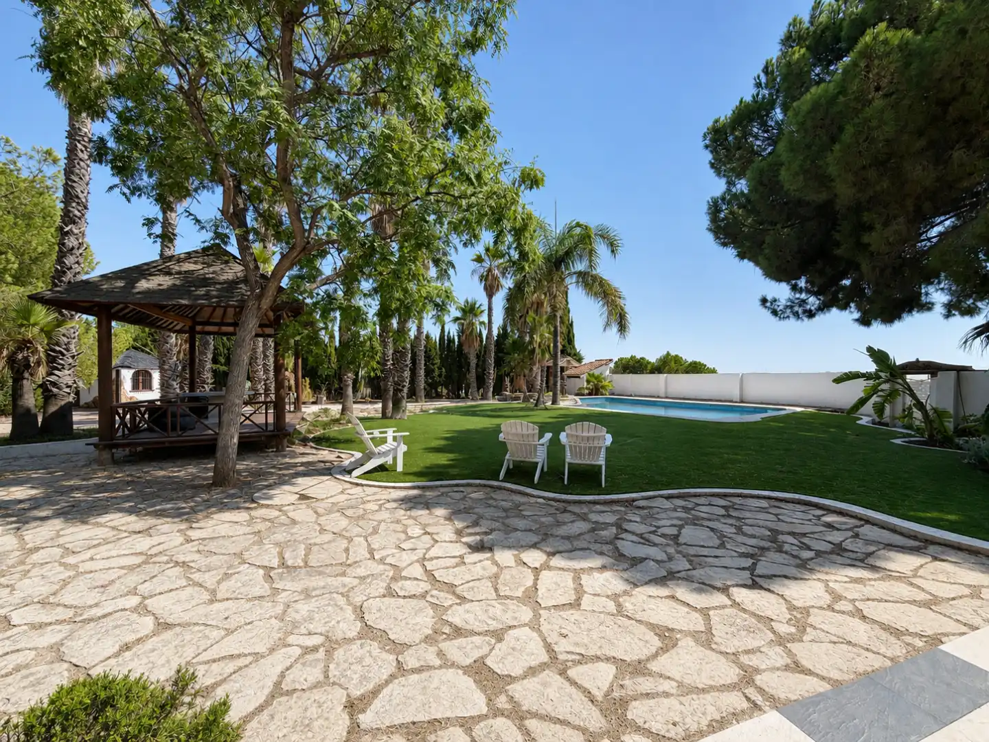 Garden of Houses for sale in Bétera  with Air Conditioner, Heating and Swimming Pool