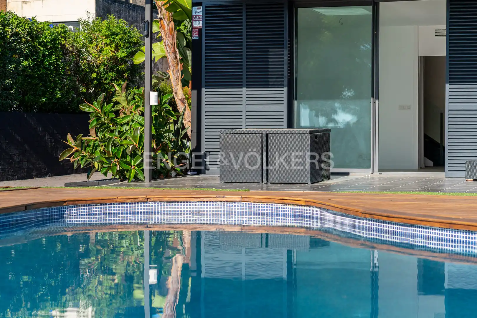 Piscina de Casa o chalet en venta en Sant Vicenç de Montalt con Calefacción, Jardín privado y Parquet
