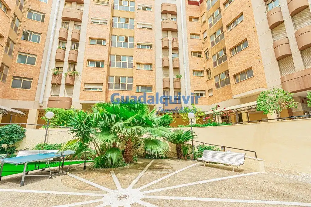 Garden of Apartments for rent in Sevilla  with Air Conditioner, Private garden and Furnished