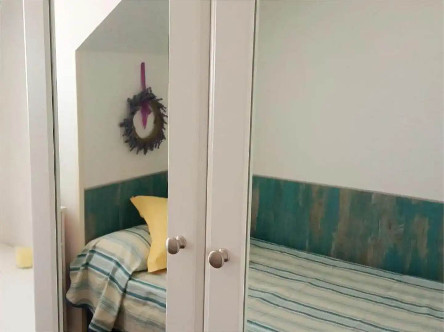 Dormitori de Dúplex per a compartir en Leganés amb Aire condicionat, Parquet i Moblat