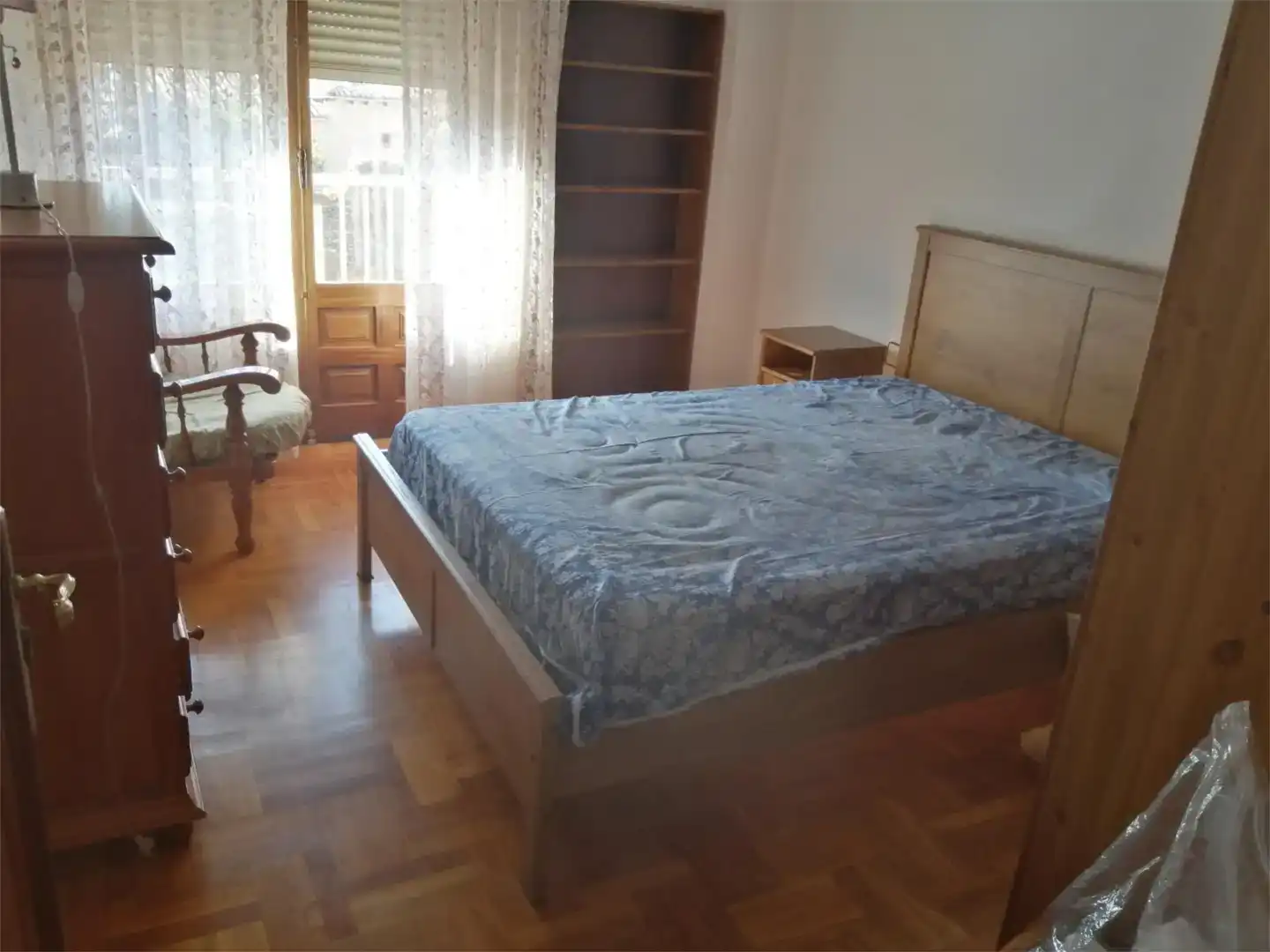 Habitación de Piso de alquiler en Astorga con Parquet, Trastero y Amueblado