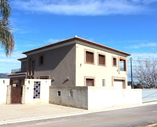 Vista exterior de Casa o xalet en venda en Benidoleig amb Aire condicionat, Calefacció i Terrassa