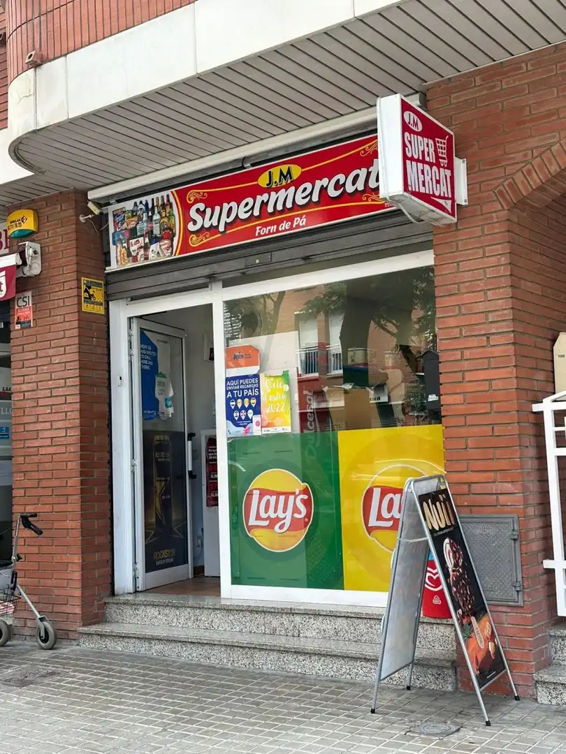 Local commercial à louer à Centre - Eixample – Can Llobet