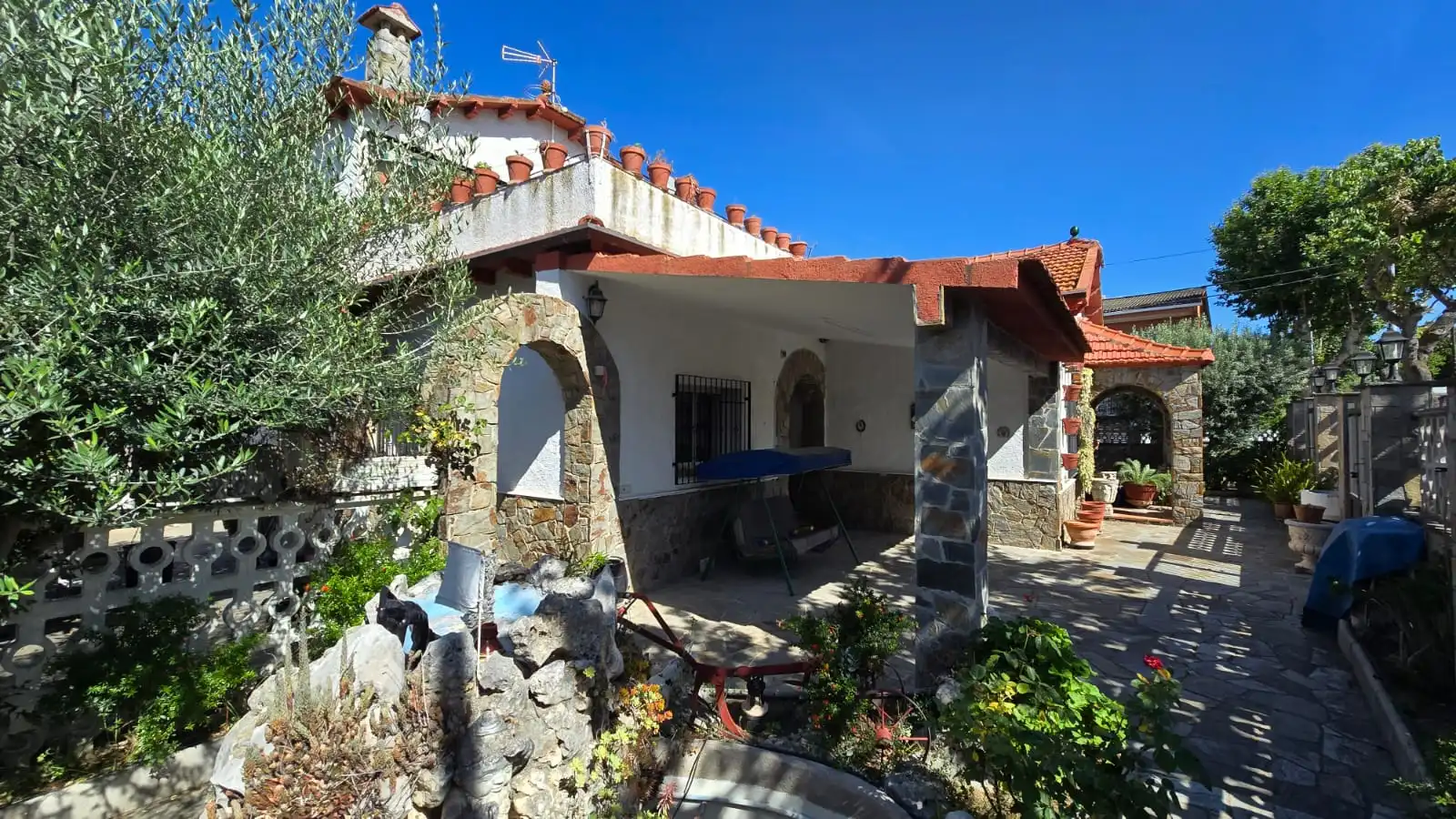 Exterior view of Houses for sale in Parets del Vallès  with Heating, Private garden and Terrace