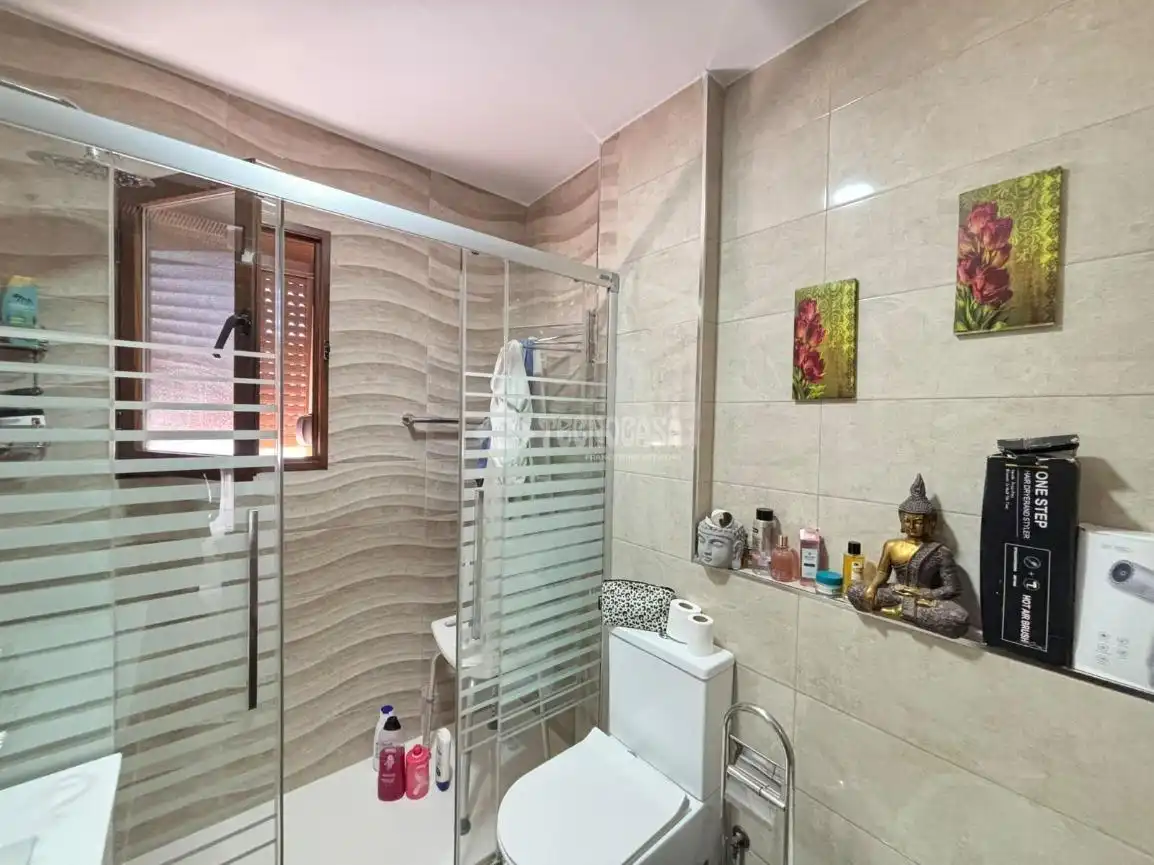 Casa aparellada en venda a Andújar, imagen 30