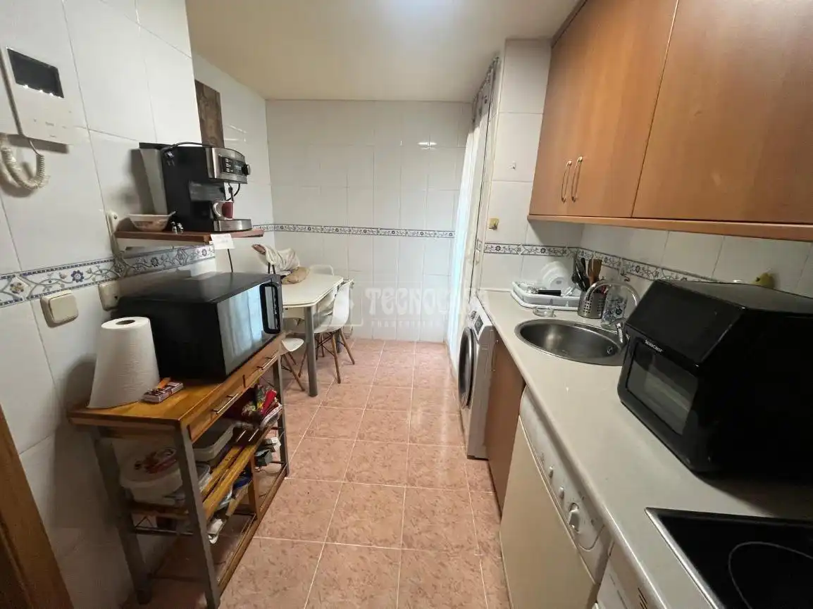 Cocina de Piso en venta en Humanes de Madrid con Calefacción, Trastero y Balcón