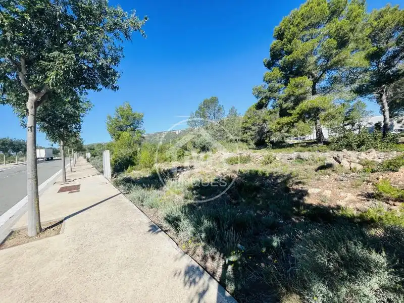 Terreny industrial en venda en Mont-roig del Camp
