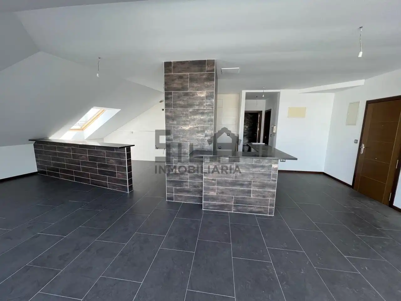 Attic for sale in O Carballiño