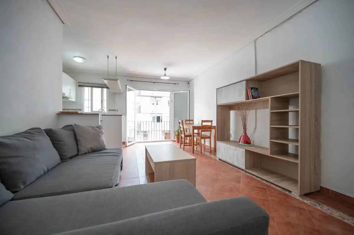 Appartamento con terrazza in vendita a Carrer de Galícia, imagen 5
