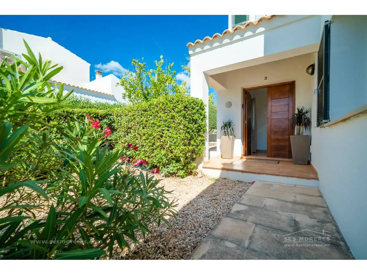 Exterior view of Houses for sale in Es Mercadal  with Air Conditioner, Private garden and Terrace